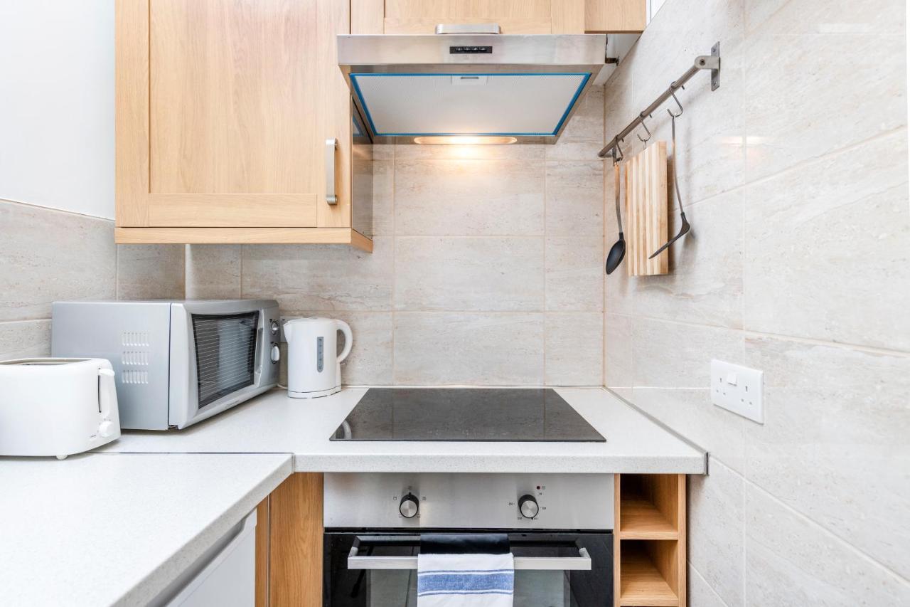 Soho Central Apartments London Exterior photo