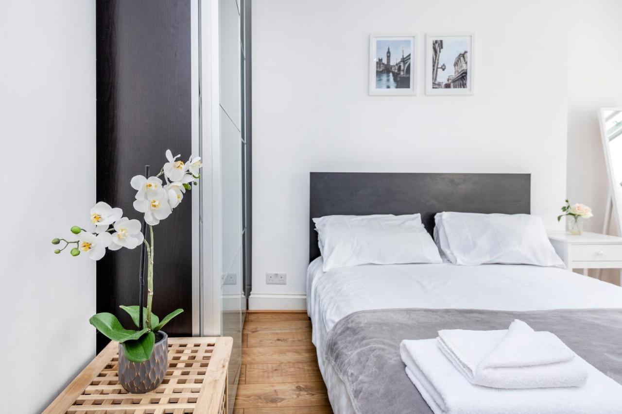 Soho Central Apartments London Exterior photo